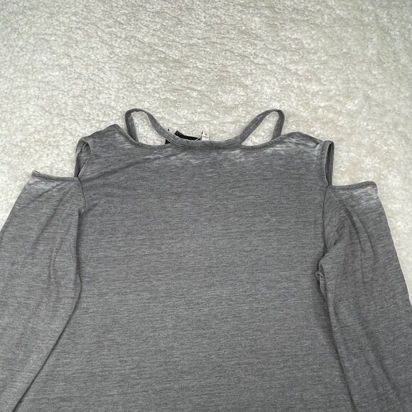 Express One Eleven Washed Out Gray Cold Shoulder Top Large NEW - Picture 6 of 10